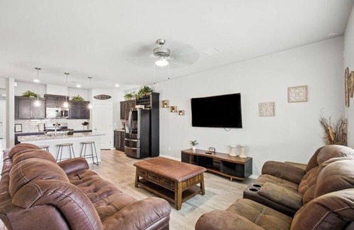 Biggs Field House | Relax & Unwind in This Warm, Family-Friendly 3BR/3BA El Paso Home