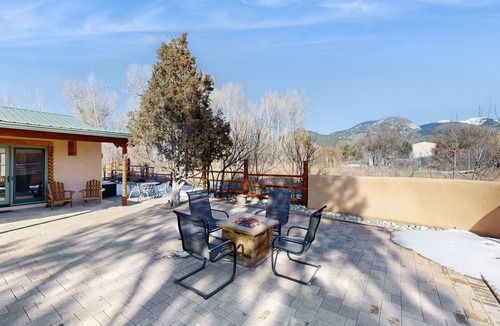 Arroyo Seco House | Remodeled home with spectacular view of El Salto Mountain & fireplace - dogs ok