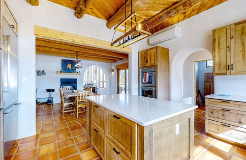Arroyo Seco House | Renovated mountain-view villa with private hot tub, roof deck, & enclosed yard