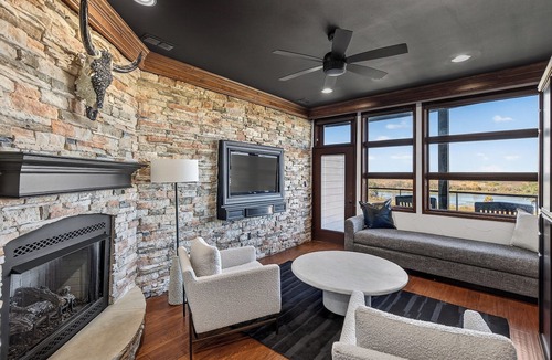 Glen Rose Cabin | Rough Creek Lodge Ranch and Resort
