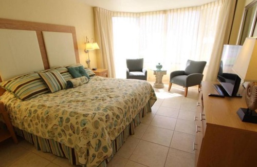 South Padre Island Condo | Royale Beach & Tennis Resort Elegant 2BR Condo with Outdoor Pool
