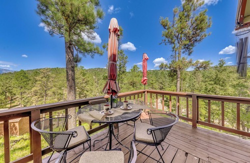 Ruidoso Cottage | Ruidoso Cabin w/Deck + Views: 4 Mi to Winter Park
