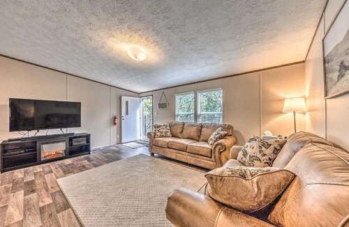 Ruidoso Downs House | Ruidoso Home Near Golfing, Hiking & Shopping