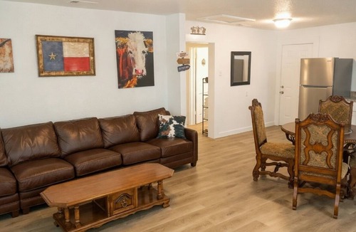 Fort Worth House | Saddle Up at Rodeo Ranch House! Cowboy Vibes, Blocks from the Stockyards Action!