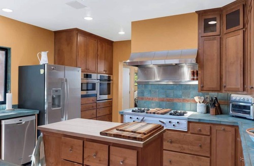 Tanque Verde House | Saguaro Retreat-Salt Pool, Spa, Mountain Views