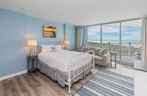 Shibui Sands Condo | Sandcastle Condominiums Unit 402