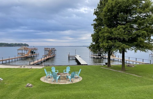 Gun Barrel City House | Sea La Vie Lake Front 3BR 3BA Retreat