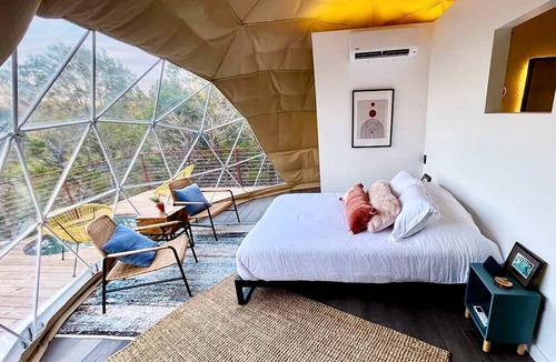Oatmeal Cabin | Secluded Dome Rental for Romantic Getaways in Texas Hill Country