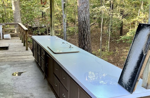 Broaddus House | Secluded Lake House with boat ramp in neighborhood on Sam Rayburn Reservoir