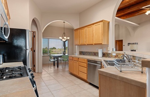 Eldorado at Santa Fe House | Secluded Retreat 2.5 Acres of Peace