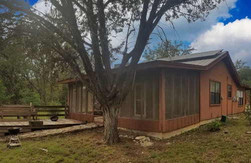 Rio Frio House | SERENDIPITY RIVER BUNGALOW