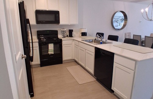 Aubrey House | Serene brand new modern 4-bedroom house with AC in charming Aubrey