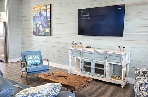 Fulton House | Seven Palms Waterfront! Hot Tub, Arcade, Pool, Gas Grill. Walk to Pier & Pubs