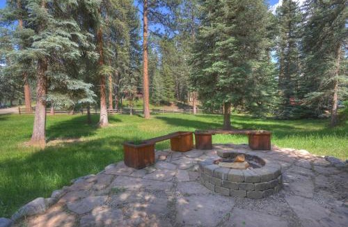 Bayfield House | Seven Pines Cabin in Vallecito Lake Area of Bayfield CO