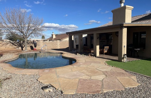 Sierra Vista House | Sierra Vista Getaway Home, Private pool, Great Room