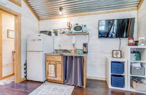 Paluxy Cabin | Skyview Ranch Family Cabin w/Trundle