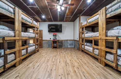 Pennington Cabin | Slab Creek Retreat Indoor Basketball Court Sleeps 36