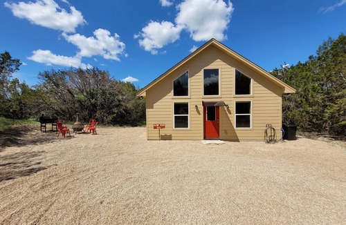 Morgan Mill Cabin | Slow Your Roll - Luxury cabin close to Granbury, Glen Rose, and Stephenville