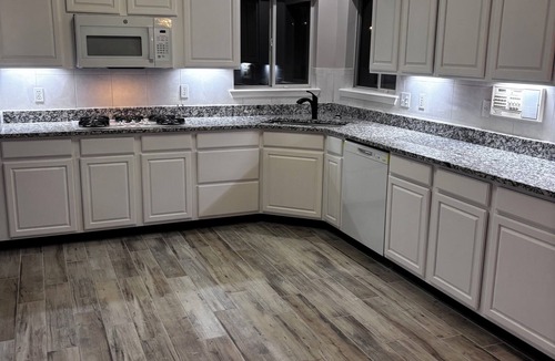Biggs Field House | Spacious 4-bedroom house in peaceful El Paso with AC