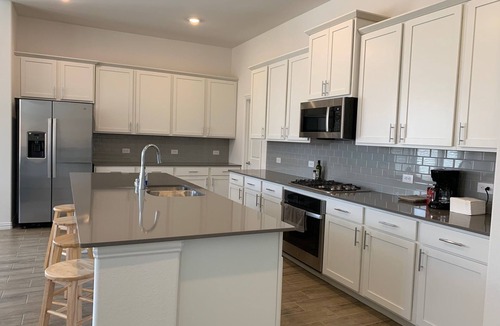 Fort Worth House | Spacious 5-bedroom house in Fort Worth w with WiFi, AC