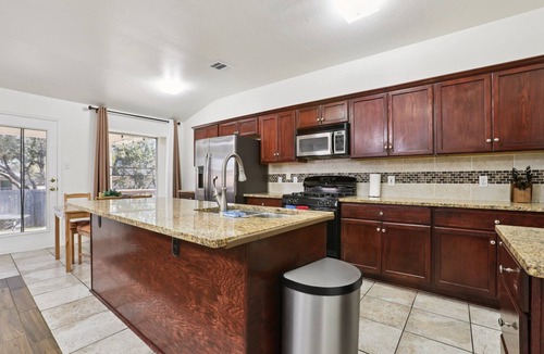 Preserve At Stone Oak House | Spacious Round Rock Retreat with King Suite, Separate Office, Patio, BBQ & Garage
