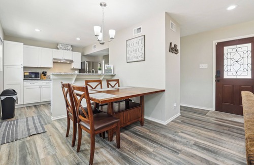 Shearer Hills - Ridgeview House | Spacious San Antonio Retreat w/Private Patio!