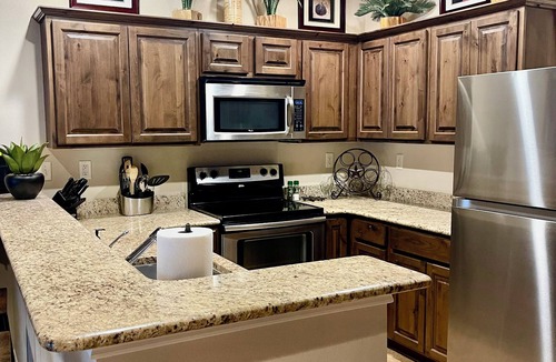 Gruene Condo | State Haus in Gruene on the river walk to tube, shop and dine! Village at Gruene