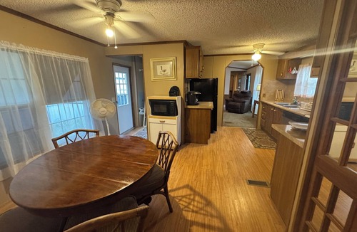 Emory House | Steps from Lake Fork w/ private boat ramp access!