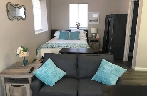 Alamedan Valley Apartment | Studio apartment located in the North Valley