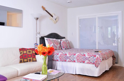 Barton Hills Condo | Studio condo, Queen bed, .33 miles to Barton Springs/Zilker Park, 2 mi to DT!