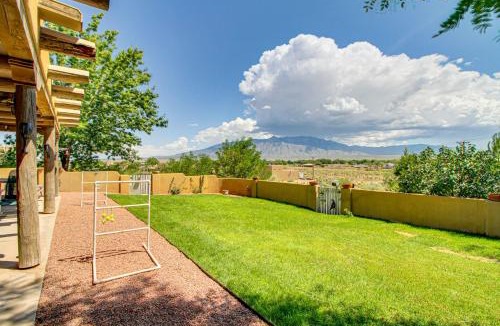 Rio Rancho House | Stunning Sandia Mtn Views: Rio Rancho Retreat
