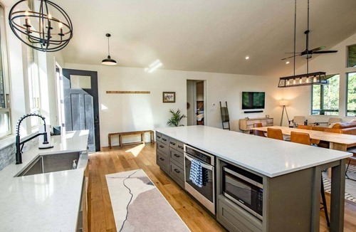 Pagosa Springs House | Stylish, High-End Home, Close to Hot Springs & Wolf Creek Ski Area