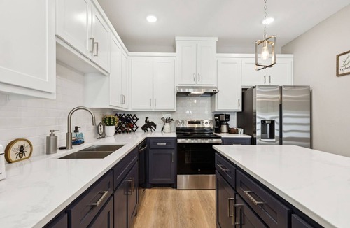 Fort Worth House | Stylish Home Near the Fort Worth Stockyards — 2 Minutes Away, Sleeps 8