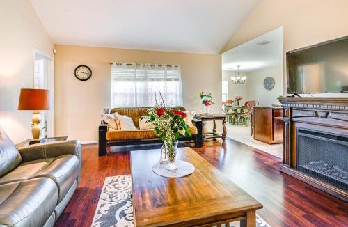 Magnolia House | Suburban Home in Magnolia w/Fenced Yard