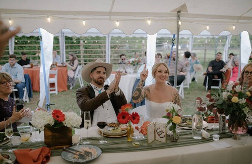 La Hacienda Estates Cottage | Sunrise Casita at Hudson Bend Ranch - Wedding, Event, Retreat, and Vacations