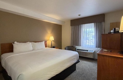 Northeast Heights Hotel | SureStay by Best Western Albuquerque East I-40