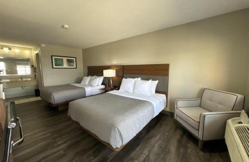 Alamogordo Hotel | SureStay Plus by Best Western Alamogordo White Sands