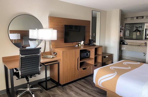 Alamogordo Hotel | SureStay Plus by Best Western Alamogordo White Sands