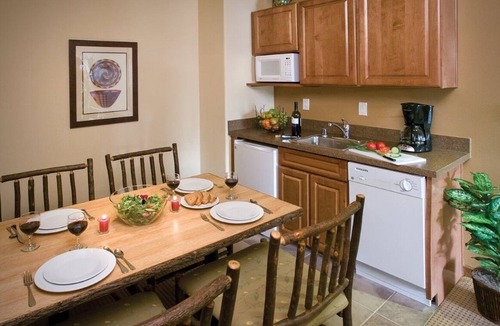 Taos Resort | Taos | Couples Alpine Retreat | Pool + Hot Tub