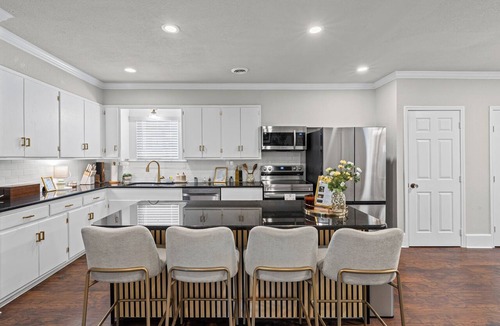 Belton Cottage | The Belton Belle —Historic Belton Cottage