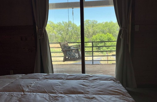 Bosque Farms Cabin | The Bosque Farm Cabin