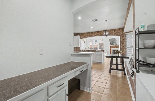DeSoto Villa | The Castle! LuX Family Retreat in Dallas wit Fitness Room, Home Theater, Offices
