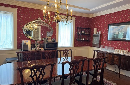 Ouray Bed & Breakfast | The Clipper Inn Bed & Breakfast