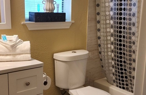 Fossil Creek House | The Cozy Corner House at Haltom City Texas.