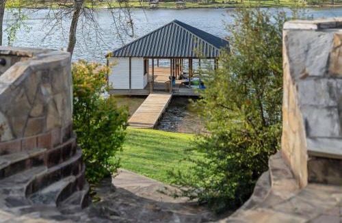 Bullard House | The Finding Place at Lake Palestine