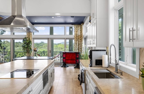 Hudson Bend House | The Gatsby Mansion | Luxury Estate with Casino, Theater & Spa