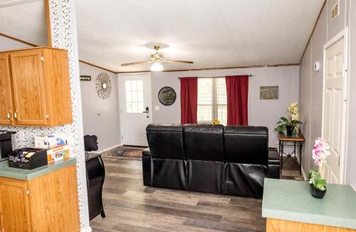 Huntsville House | The Hidden Creek Hideaway