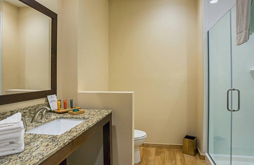 Sunland Park Hotel | The Hotel at Sunland Park Casino El Paso, an Ascend Collection Hotel