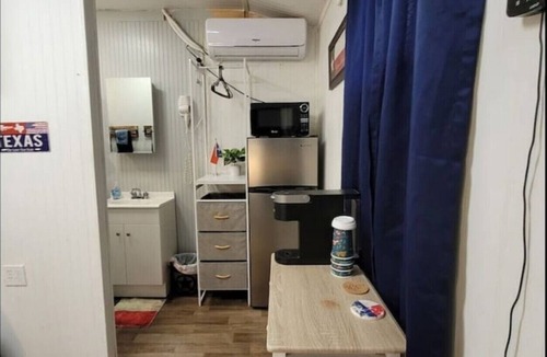 Odessa House | The LittleTexan. near I20 & west co. WIFI!