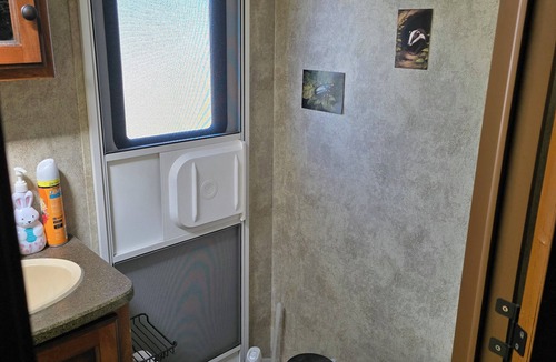 Jonestown House | The Mushroom Cottage RV in Jonestown